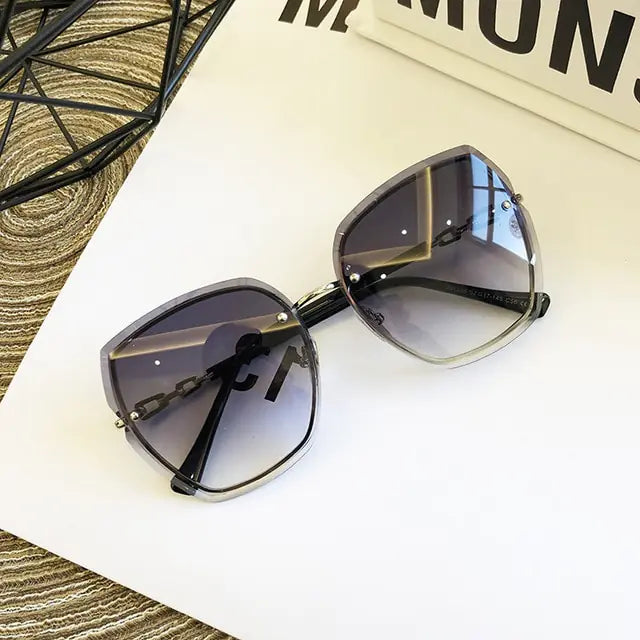 Fashion Rimless Square Sunglasses